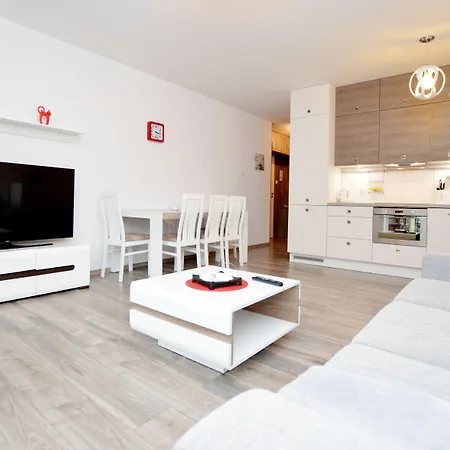 Polanki Z Sauna, Sun & Snow Apartment *