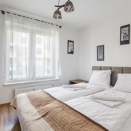 Apartment Polanki Z Sauna, Sun & Snow